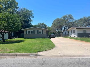 3115 S Everett St, Wichita, KS 67217
