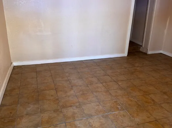 901 Park Ave APT 1, Poplar Bluff, MO 63901