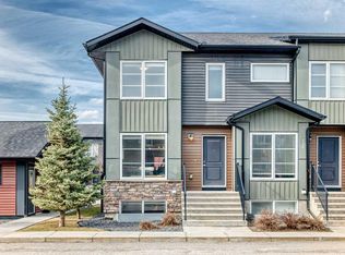 31 S Red Embers Parade NE #128, Calgary, AB T3N 1E9
