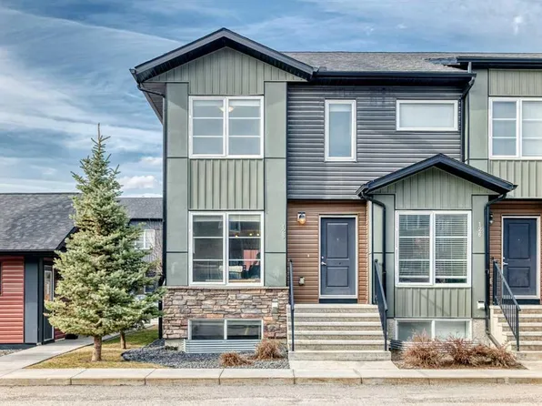 31 S Red Embers Parade NE #128, Calgary, AB T3N 1E9