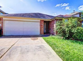 13915 Fort Nelson Dr, Houston, TX 77083