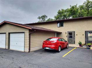 1525 Witzel Ave APT D, Oshkosh, WI 54902