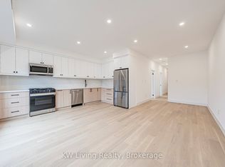 14 Holmesdale Rd #301, Toronto, ON M6E1Y1