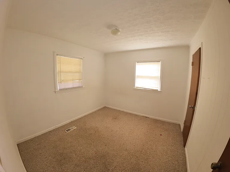 5924 Mimosa Cir — Photo 18