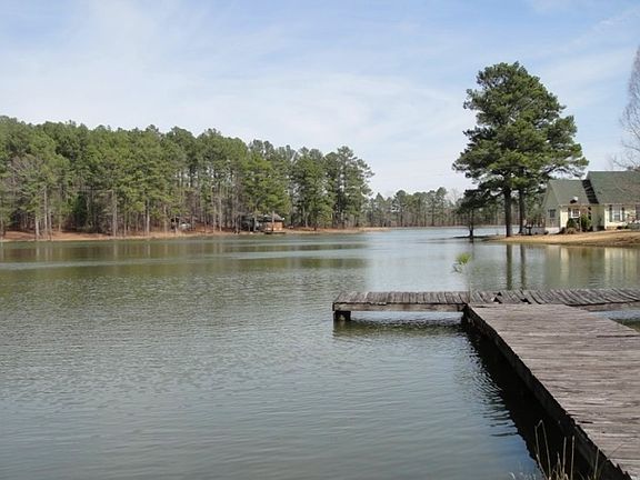 2nd image of 326 Country Road 1409