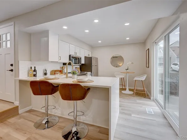 2445 S Xanadu Way #D, Aurora, CO 80014