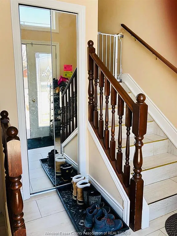3 bed, $2,150 — Photo 2