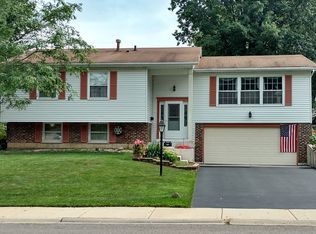 665 Ginger Trl, Lake Zurich, IL 60047