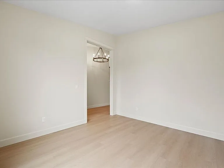 8731 W Skagit Ave — Photo 7