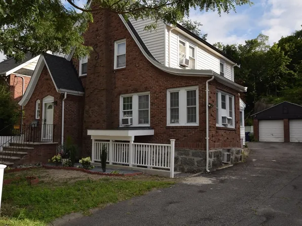 1103 Morton St, Mattapan, MA 02126