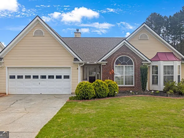 4015 McPherson Dr, Acworth, GA 30101
