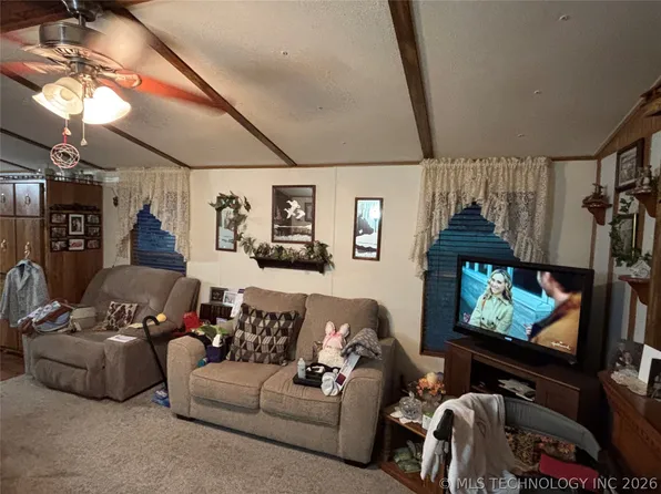 1925 Kemp Rd, Hendrix, OK 74741