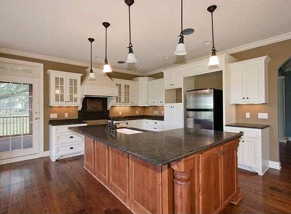 4th image of 3700 W 57th Street