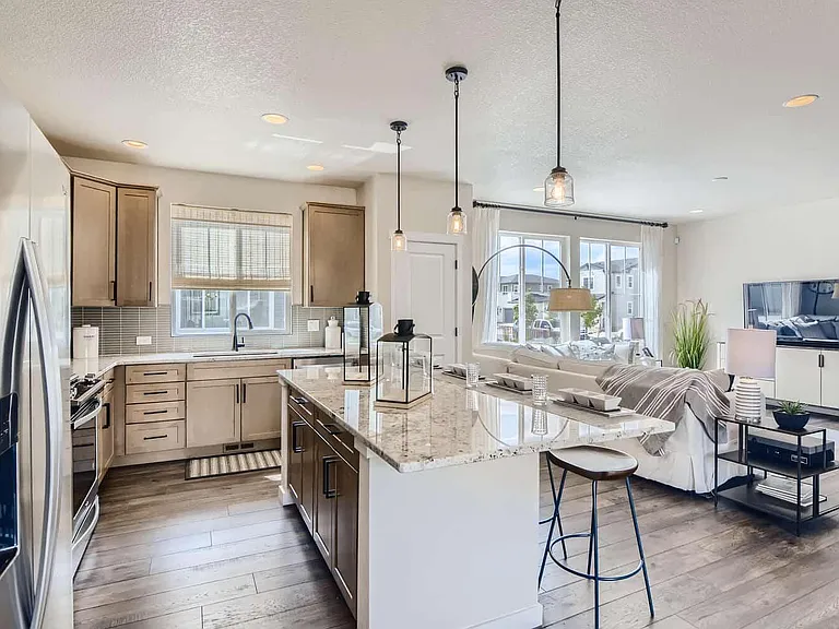 5897 Spring Breeze Dr — Photo 5