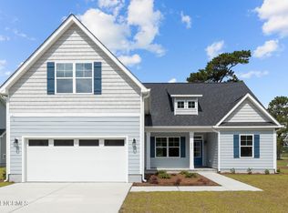 217 Windswept Ln, Beaufort, NC 28516