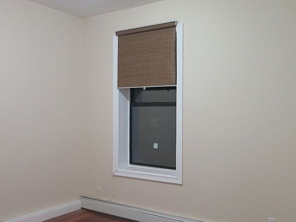 4th image of 445 Bainbridge St APT 3B