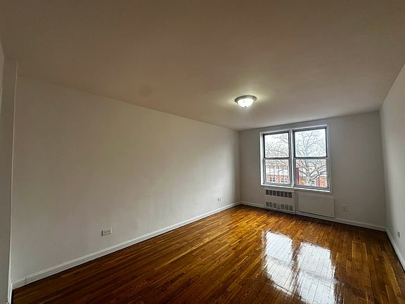 3rd image of 144-77 41st Ave #433