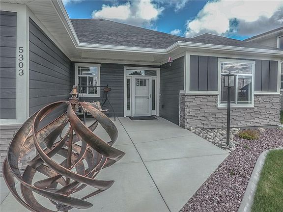 2nd image of 5303 Amherst Dr