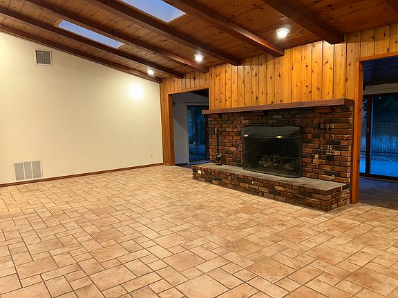 5th image of 4412 Canoga Ave #1