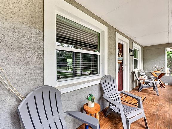 4th image of 1920 NW 15TH AVENUE