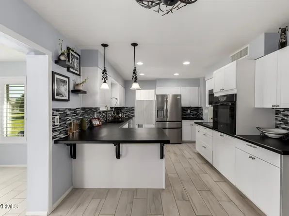 10502 W ROUNDELAY Circle, Sun City, AZ 85351