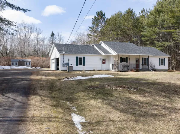 722 New England Road, Searsmont, ME 04973