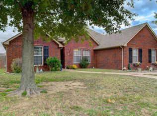 131 W 135th Pl N, Skiatook, OK 74070