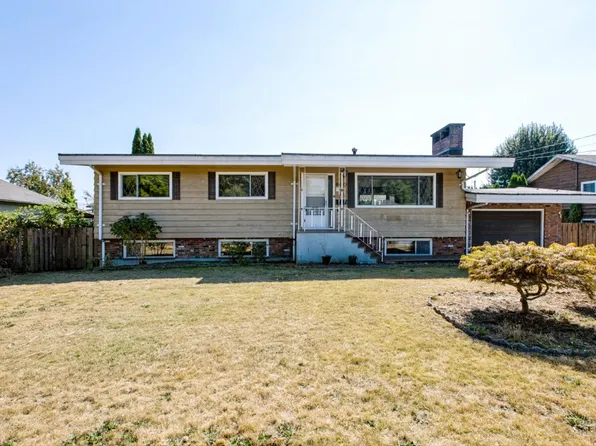 45596 Lewis Ave, Chilliwack, BC V2P 3C6