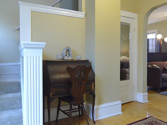 2nd image of 902 Penn Ave N