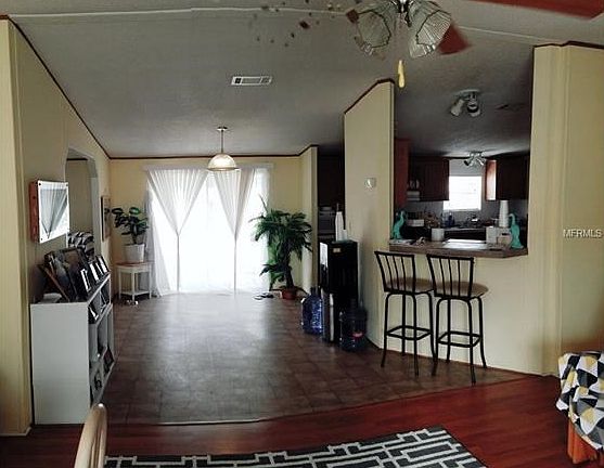 View towards Kitchen