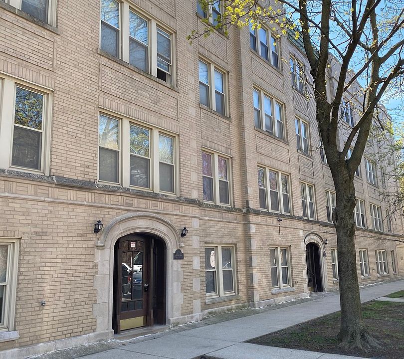 1st image of 3257 W Olive Ave APT 2E