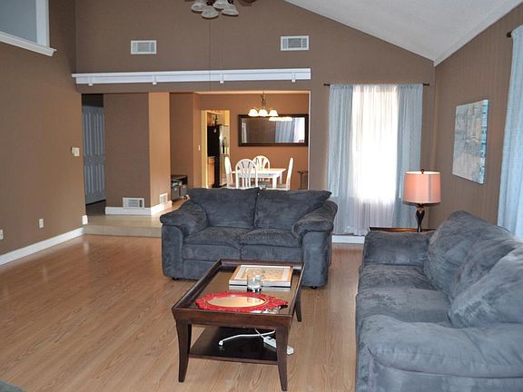 5th image of 206 Bay Pines Ct