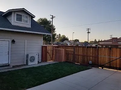 S Laurel St, Turlock — Photo 2