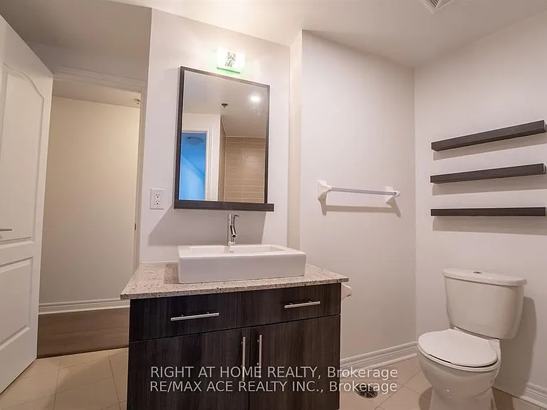2756 Old Leslie St #922 — Photo 13