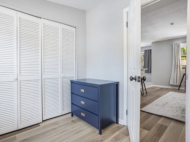 427 Holly Ave — Photo 21