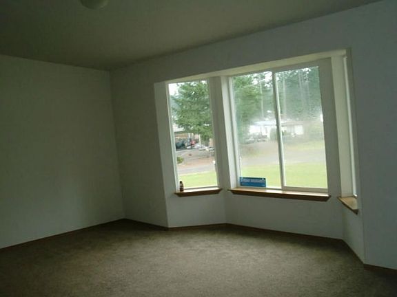 2nd image of 19715 68th Ave E