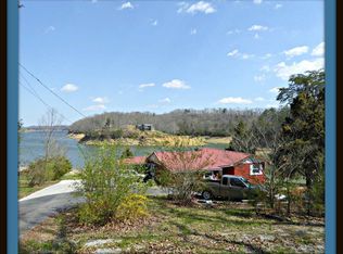 1936 Santa Fe Trl, Dandridge, TN 37725