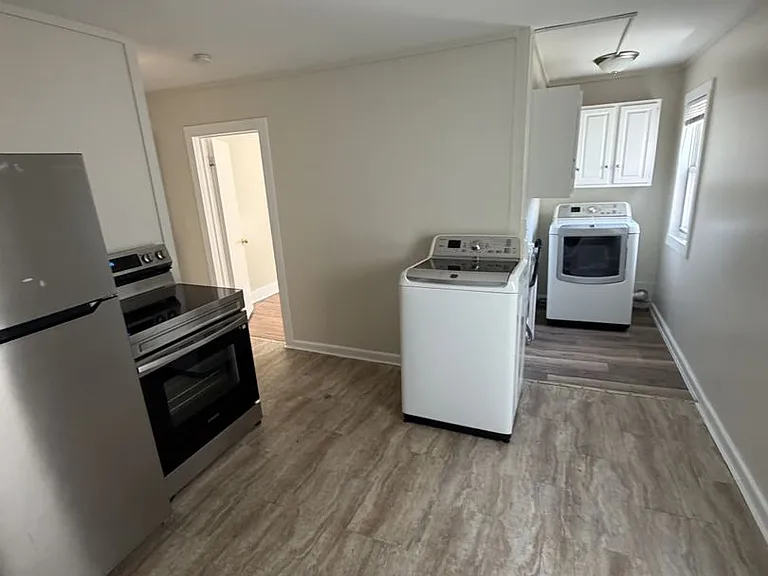 200 Prospect St — Photo 12
