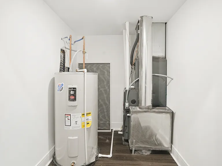 5239 Chancellor St #2 — Photo 12