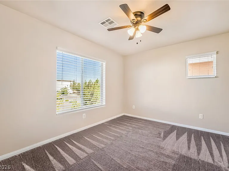 10471 Masons Creek St — Photo 26