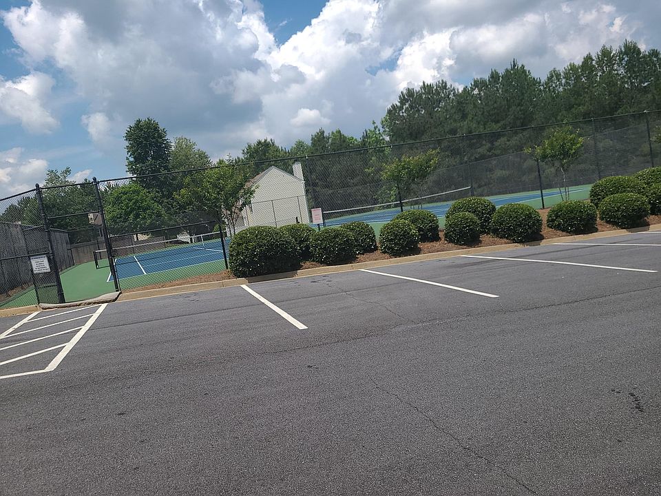2nd image of 2240 Serenity Dr NW