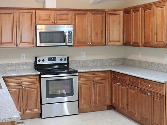 3rd image of 8975 Lawrence Welk Dr Space 324