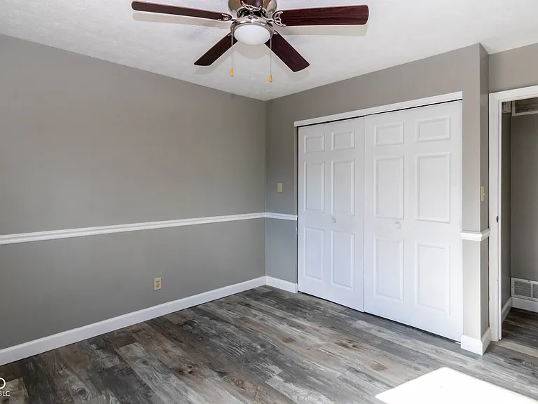 372 Redbud Pl — Photo 12