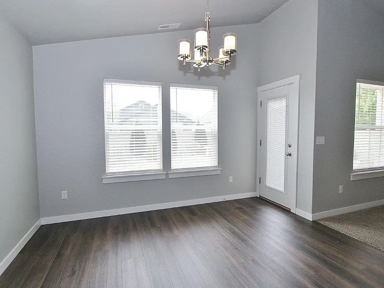 5027 W Philomena St — Photo 7