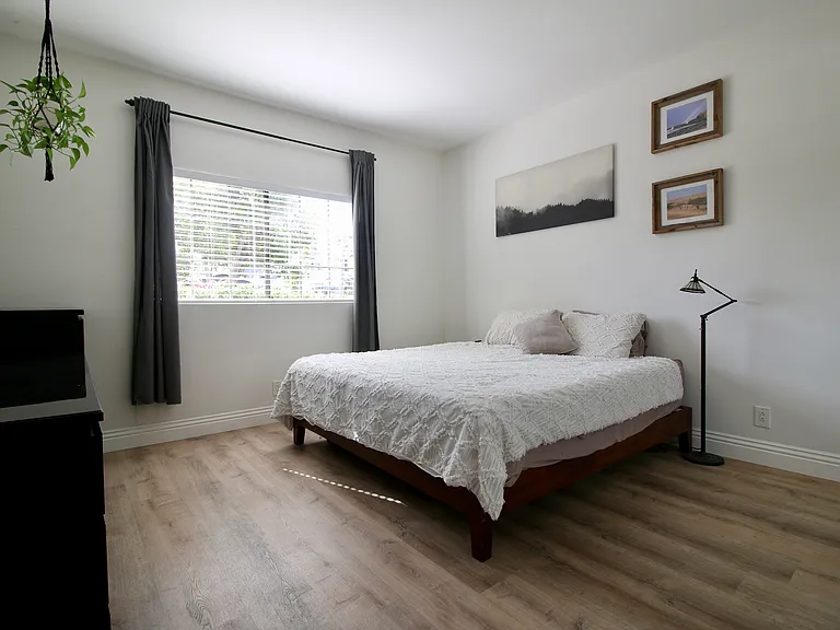 4475 Campus Ave #1 — Photo 12