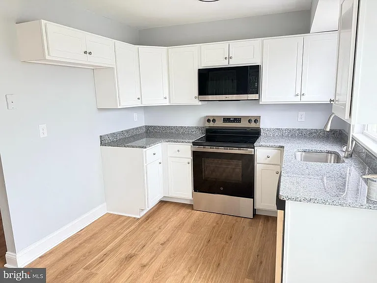3 Lawrence Ct — Photo 7