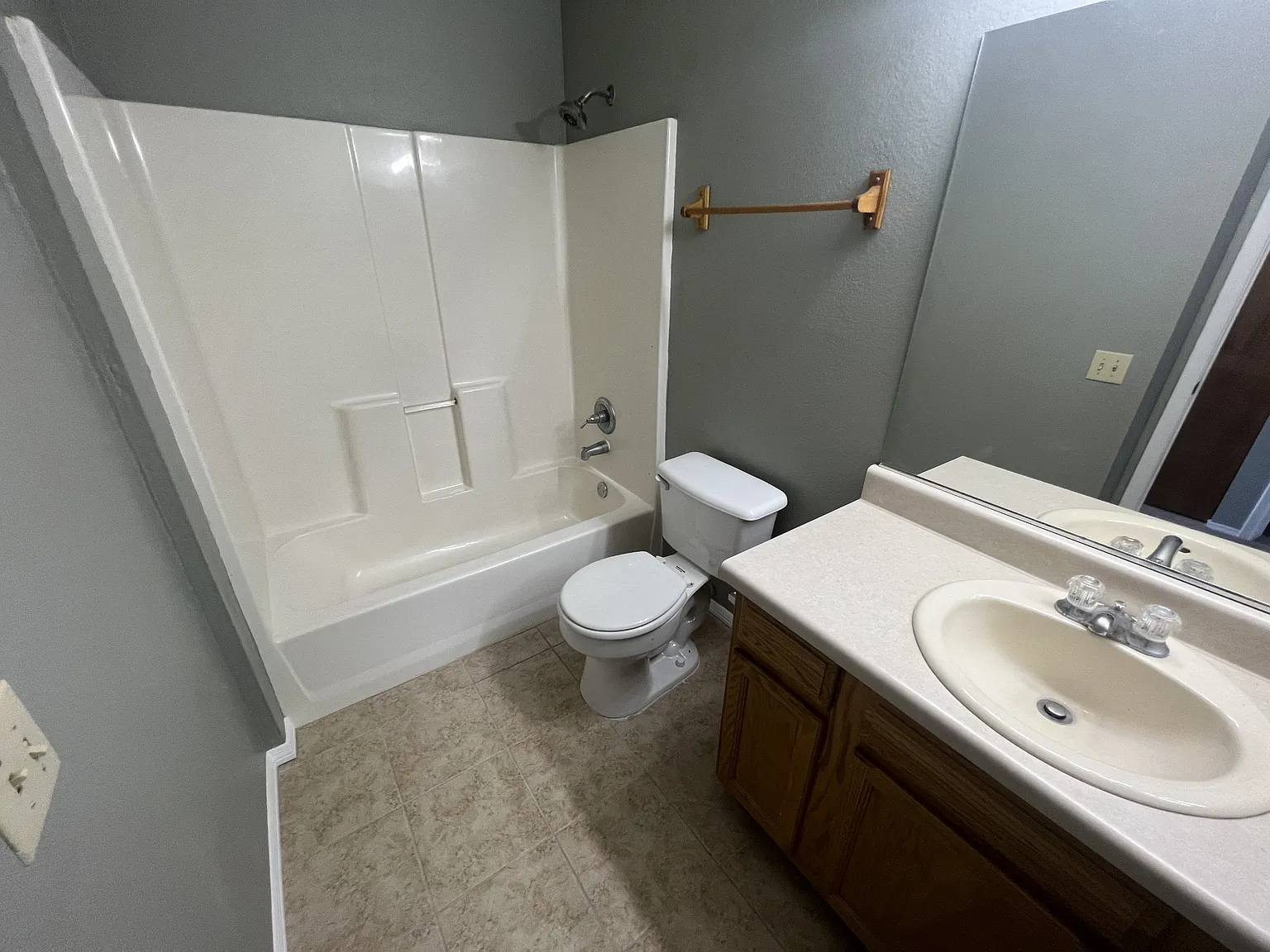 2338 West Lindner Avenue - 50 — Photo 4