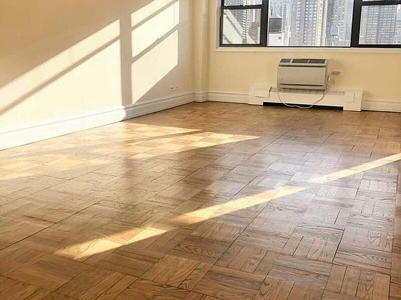3rd image of 420 E 79th St APT 14F