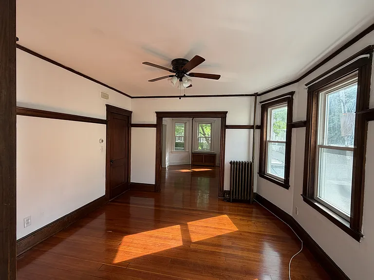 4 Wilson Ave #1 — Photo 18