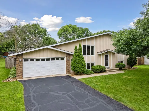 9817 York Curv S, Minneapolis, MN 55431